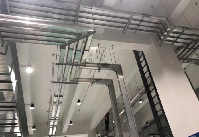 母線槽的實(shí)際應(yīng)用，母線槽的施工與應(yīng)用