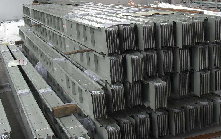 母線槽如何通過(guò)材質(zhì)用途及技術(shù)來(lái)區(qū)別分類